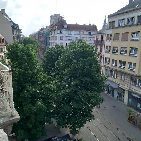 Grand Appartement Au Coeur De Strasburgo Esterno foto