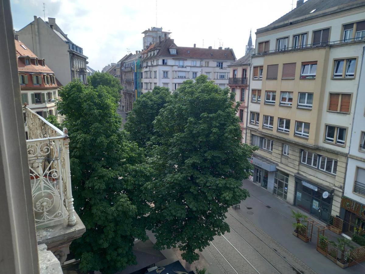 Grand Appartement Au Coeur De Strasburgo Esterno foto