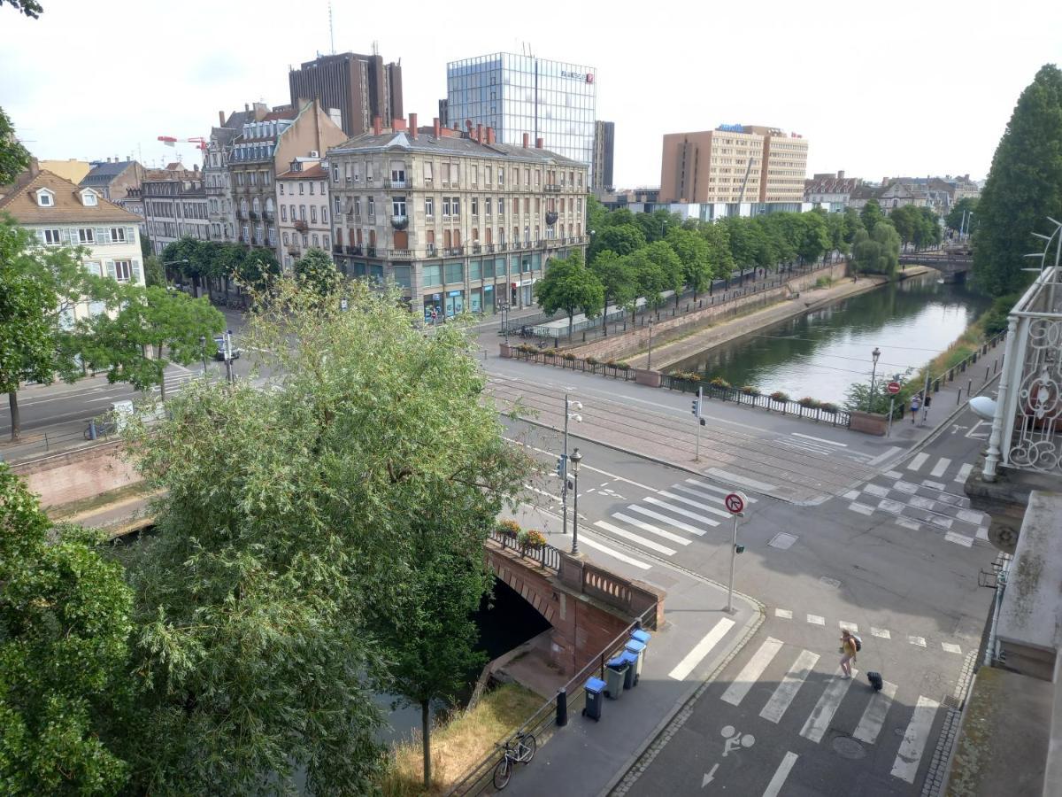 Grand Appartement Au Coeur De Strasburgo Esterno foto